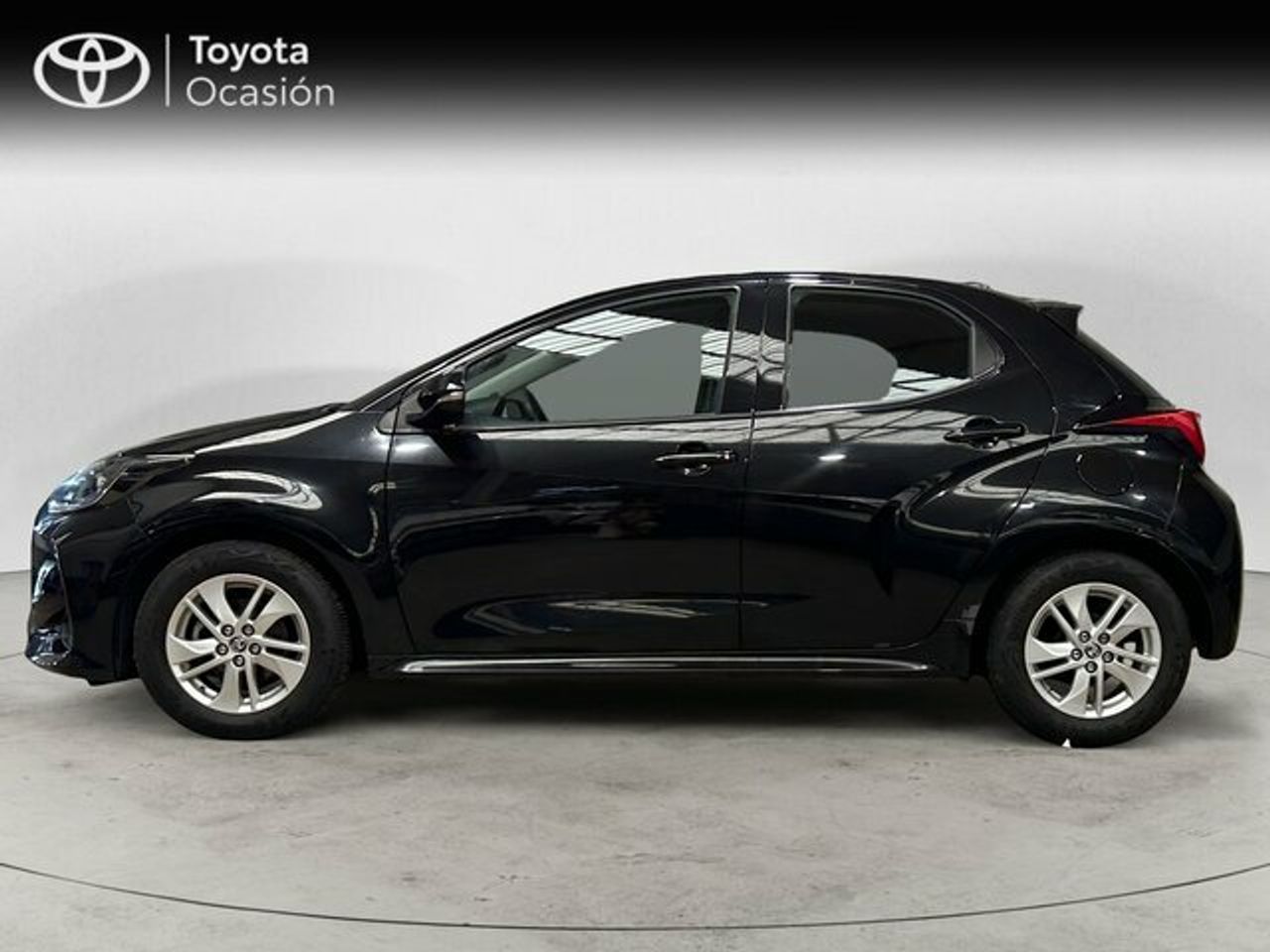 toyota yaris 2024 / foto grande (3)