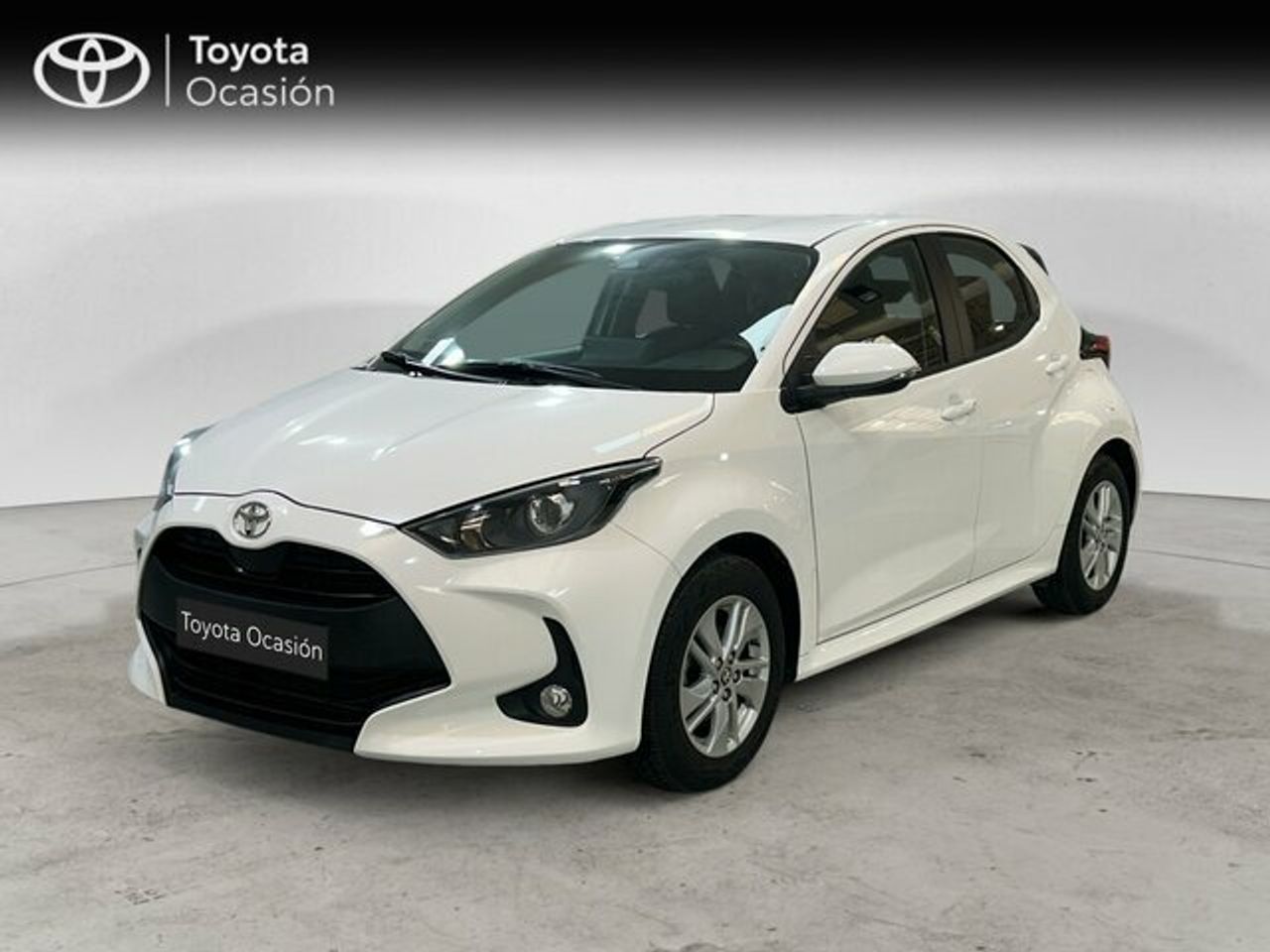 Foto toyota yaris 2024 /