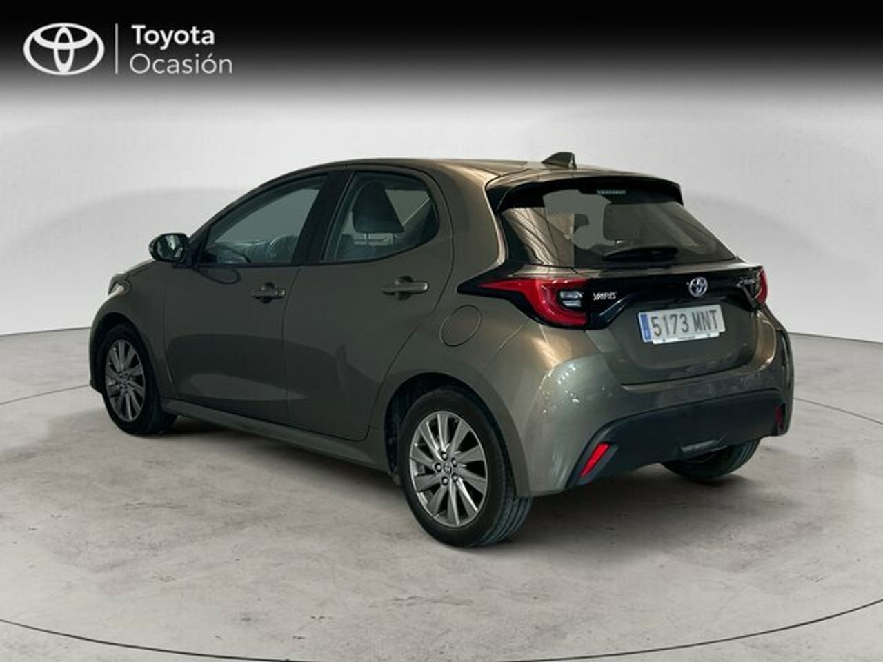 toyota yaris 2025 / foto grande (2)