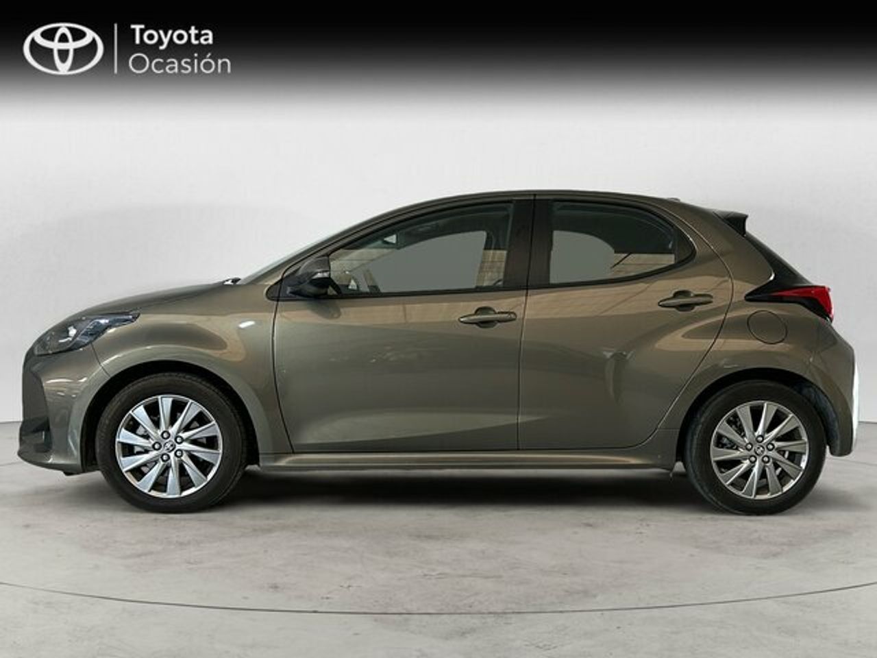 toyota yaris 2025 / foto grande (3)