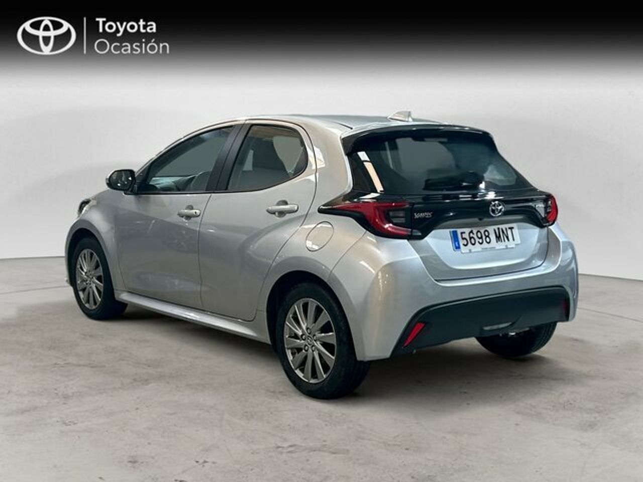 toyota yaris 2024 / foto grande (2)