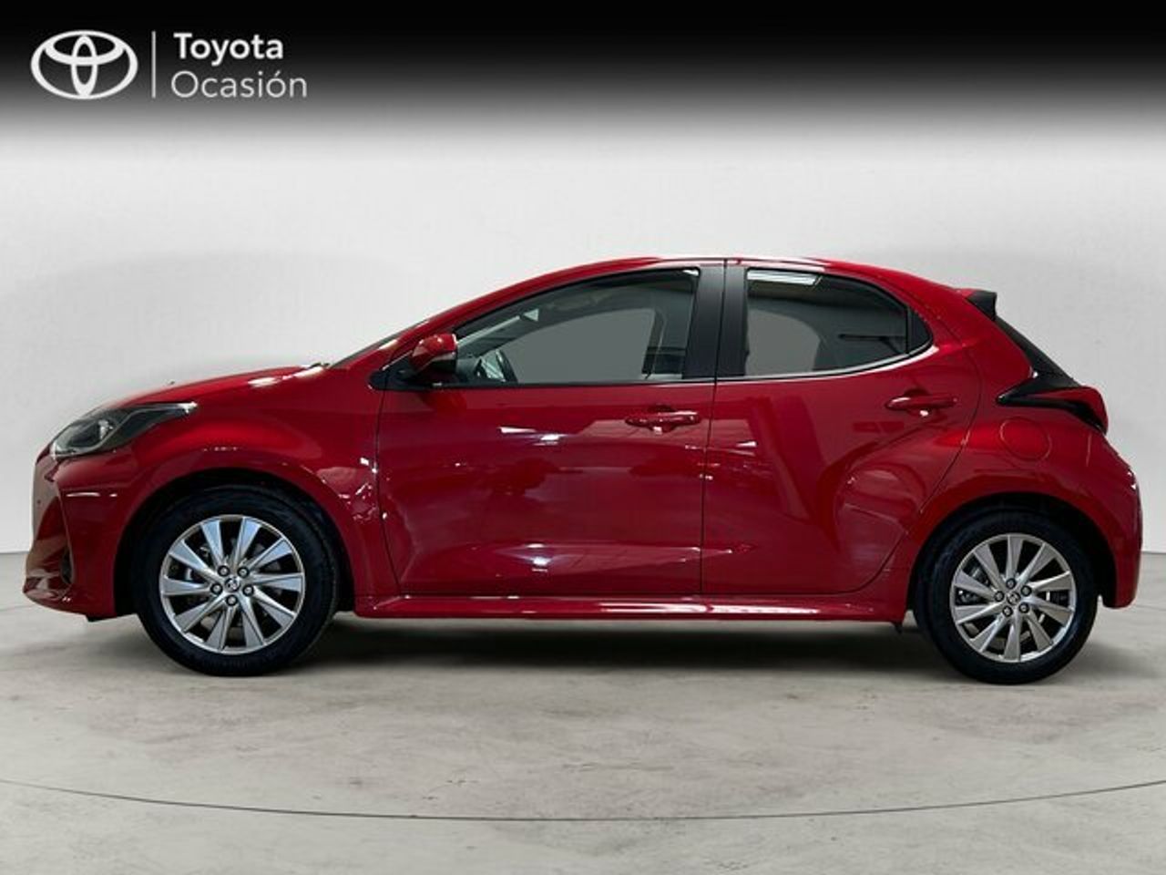 toyota yaris 2024 / foto grande (3)