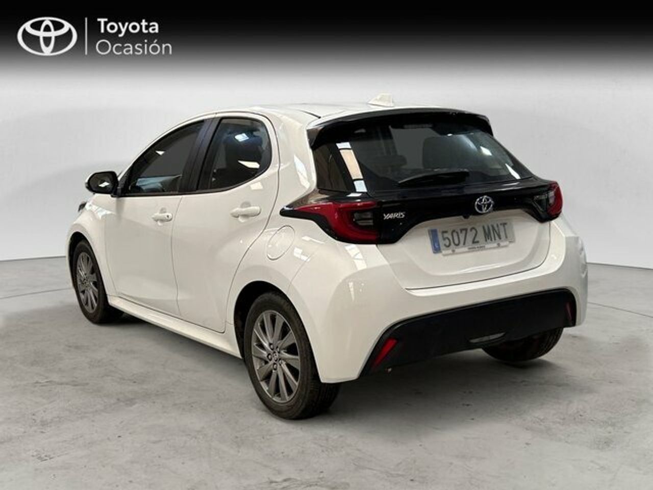 toyota yaris 2024 / foto grande (2)