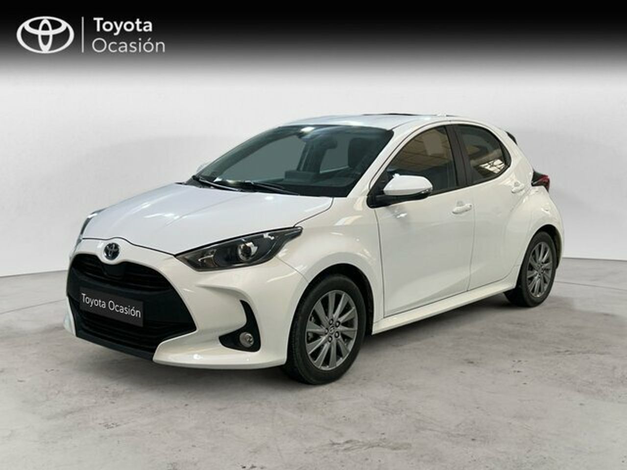 Foto toyota yaris 2024 /