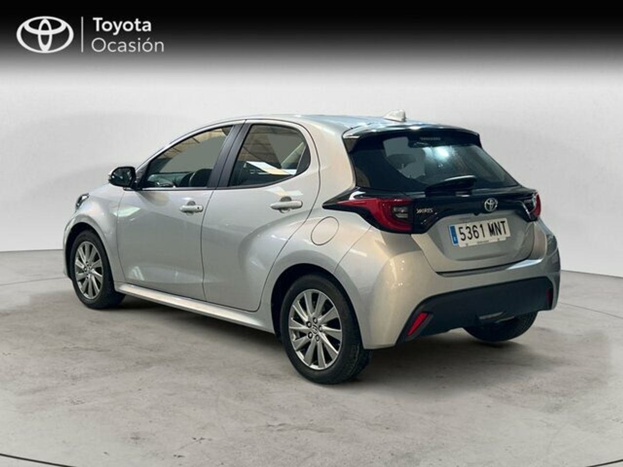 toyota yaris 2024 / foto grande (2)