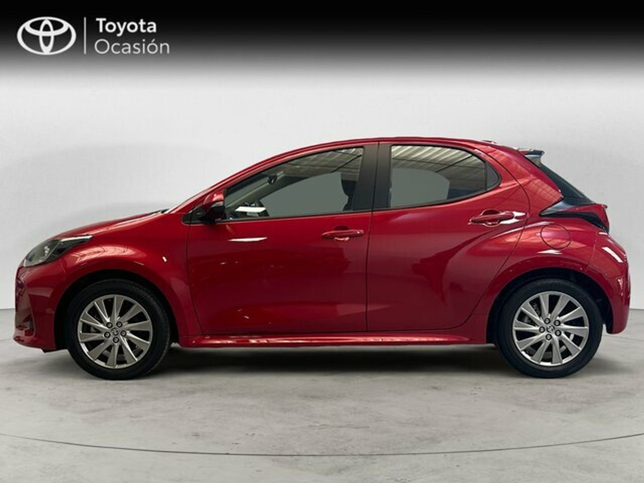 toyota yaris 2024 / foto grande (3)