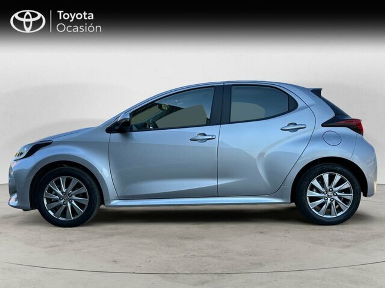 toyota yaris 2024 / foto grande (3)