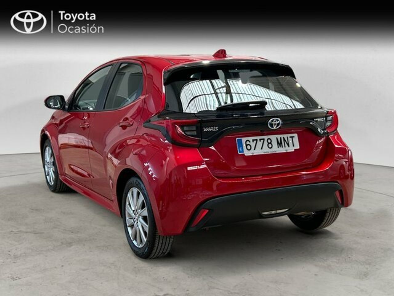 toyota yaris 2024 / foto grande (2)