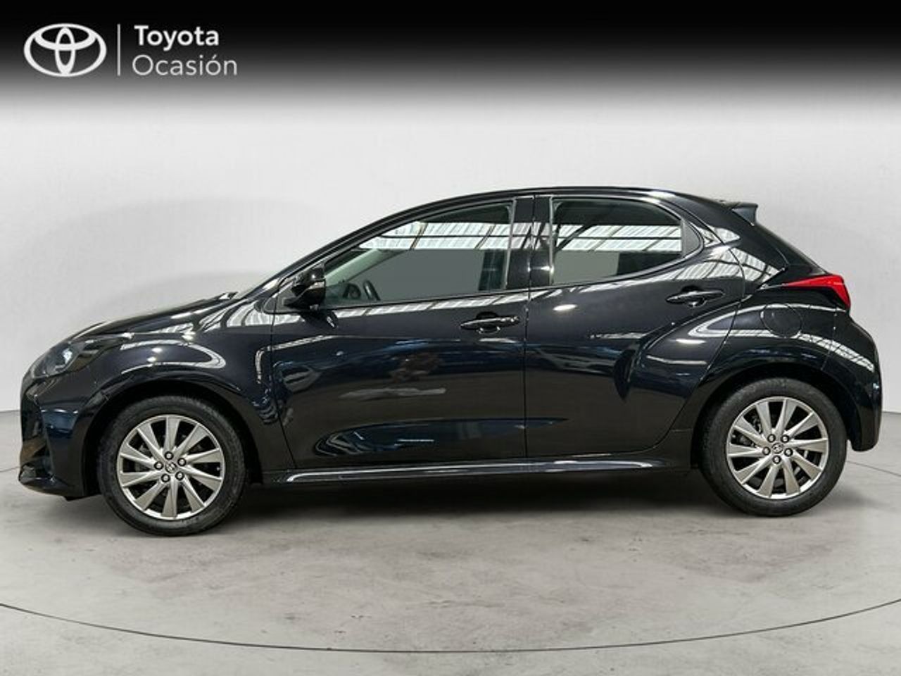 toyota yaris 2024 / foto grande (3)
