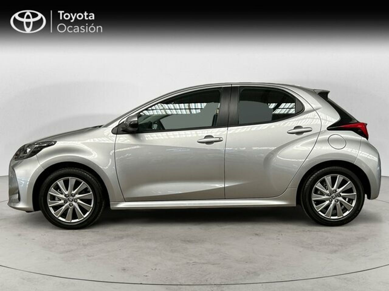 toyota yaris 2024 / foto grande (3)