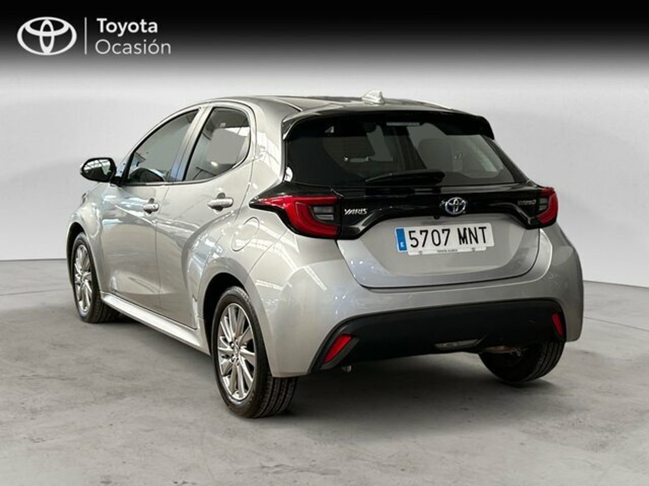 toyota yaris 2024 / foto grande (2)