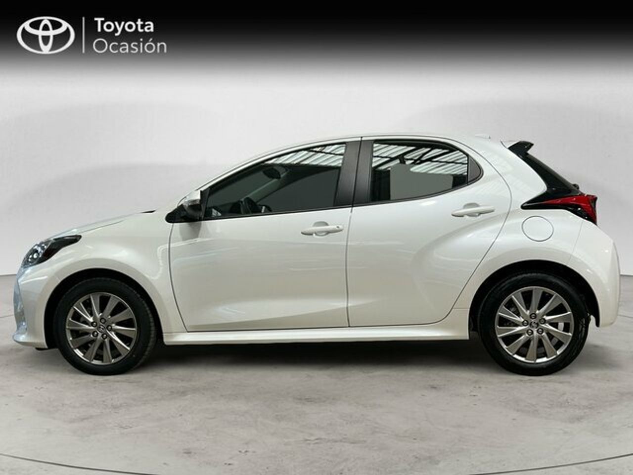 toyota yaris 2024 / foto grande (3)