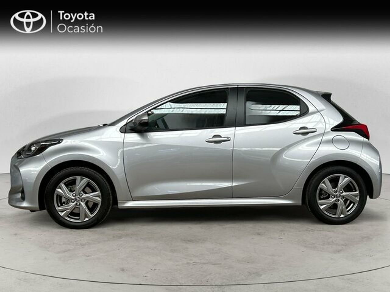 toyota yaris 2025 / foto grande (3)