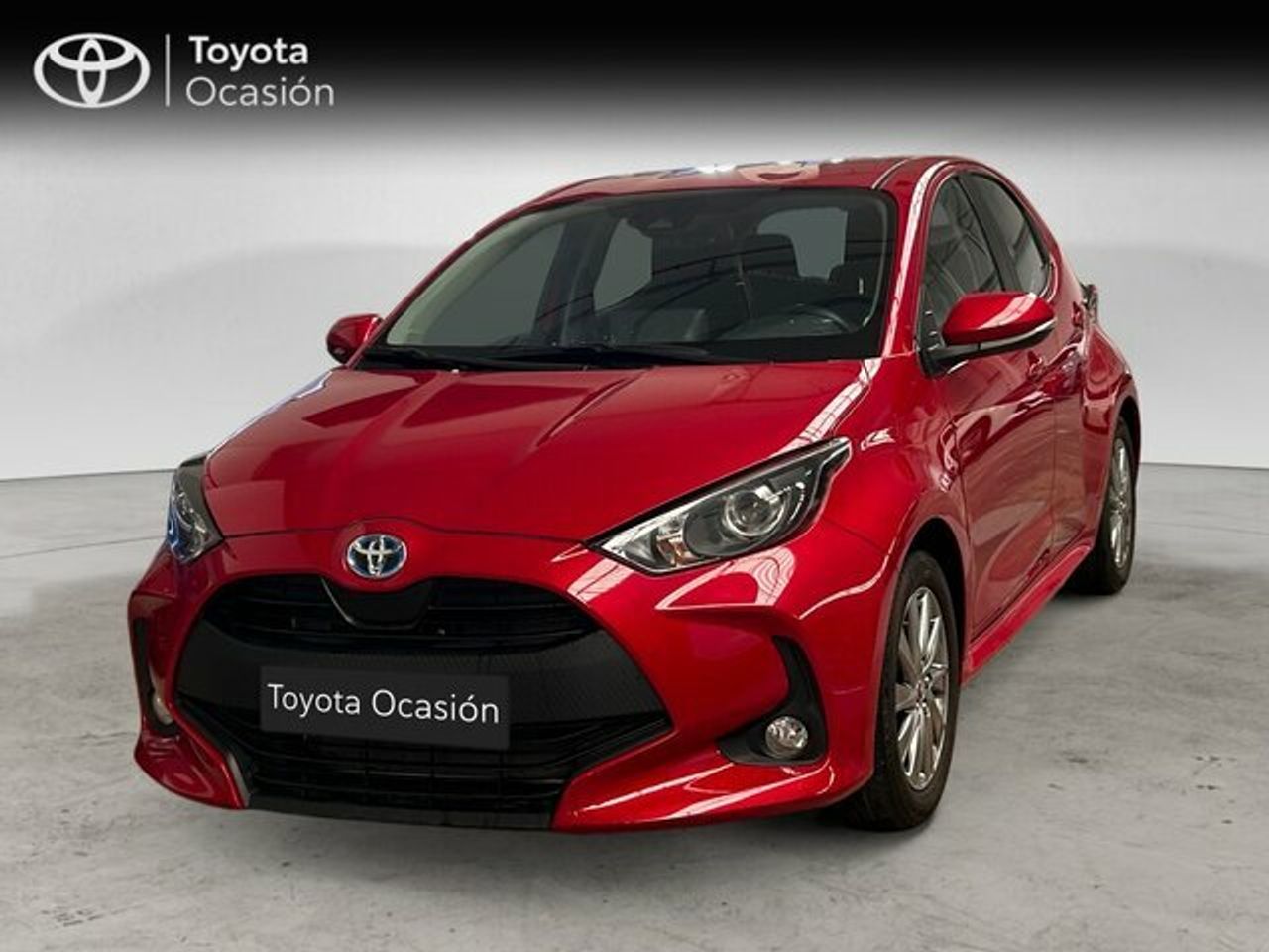 toyota yaris 2024 /