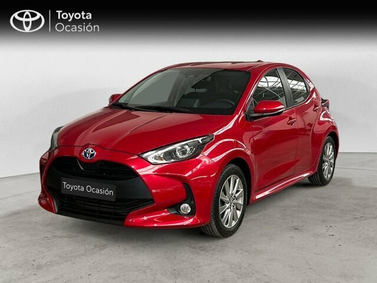 toyota yaris 2024 /