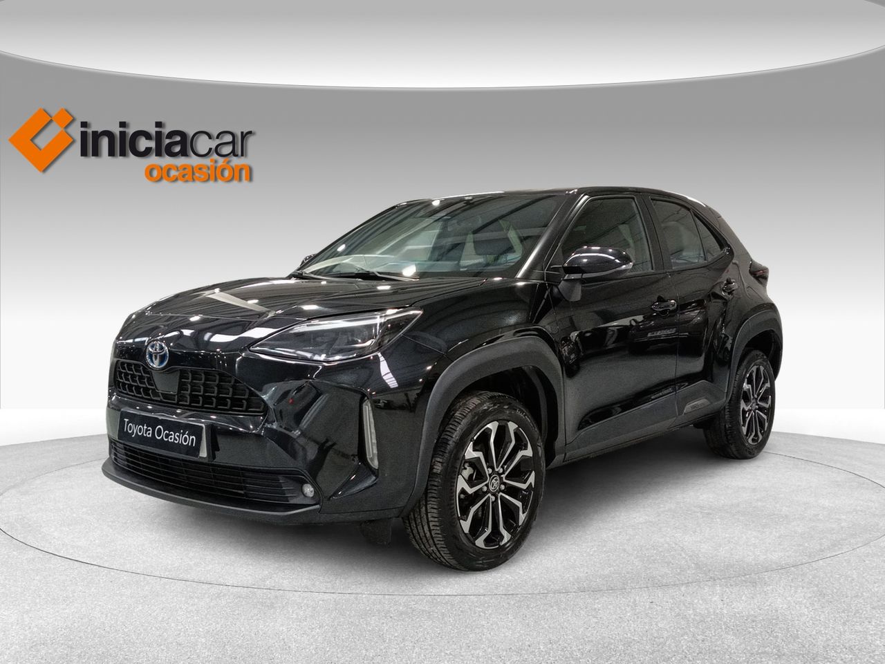 toyota yaris cross 2024 /