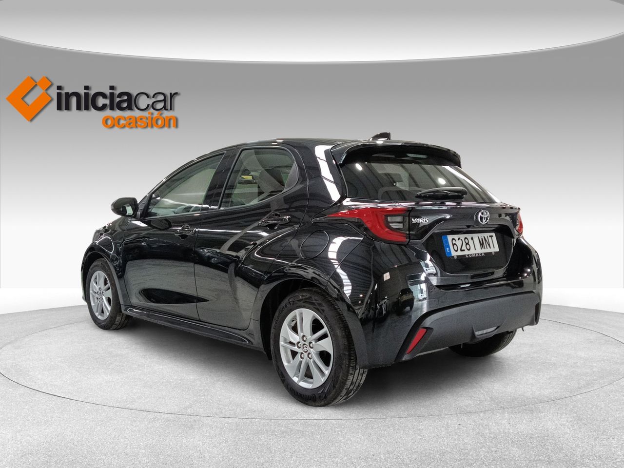 toyota yaris 2024 / foto grande (2)