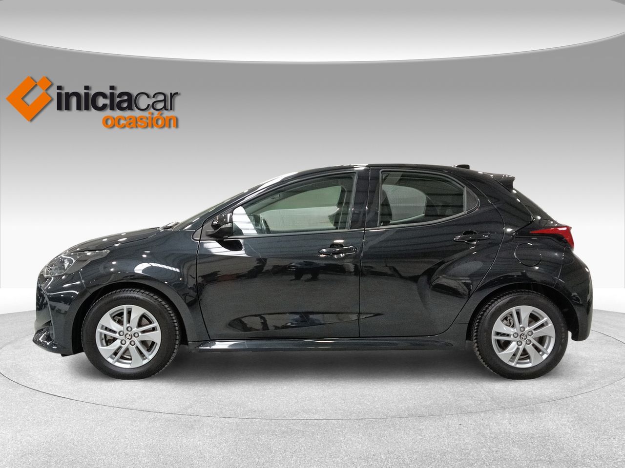 toyota yaris 2022 / foto grande (3)