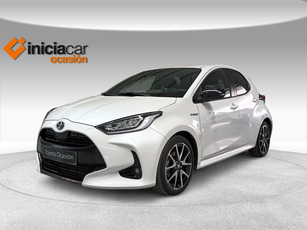 Foto toyota yaris 2021 /