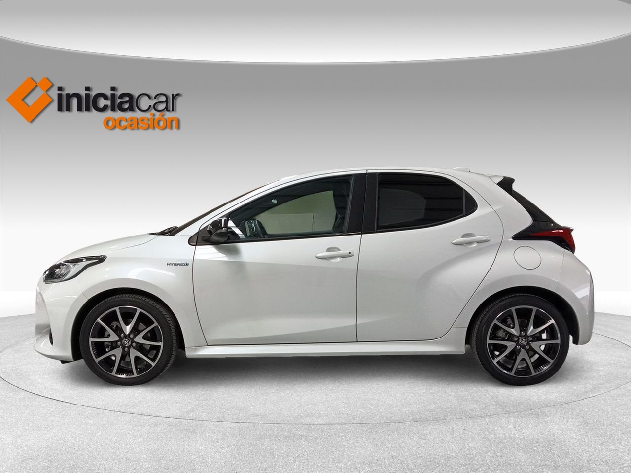 toyota yaris 2021 / foto grande (3)