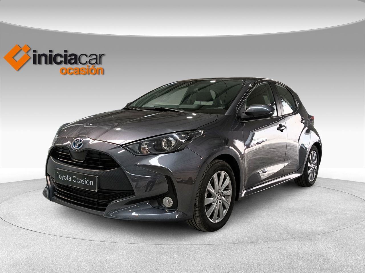 Toyota yaris hibrido 2021  de segunda mano - toyota yaris 2024 /