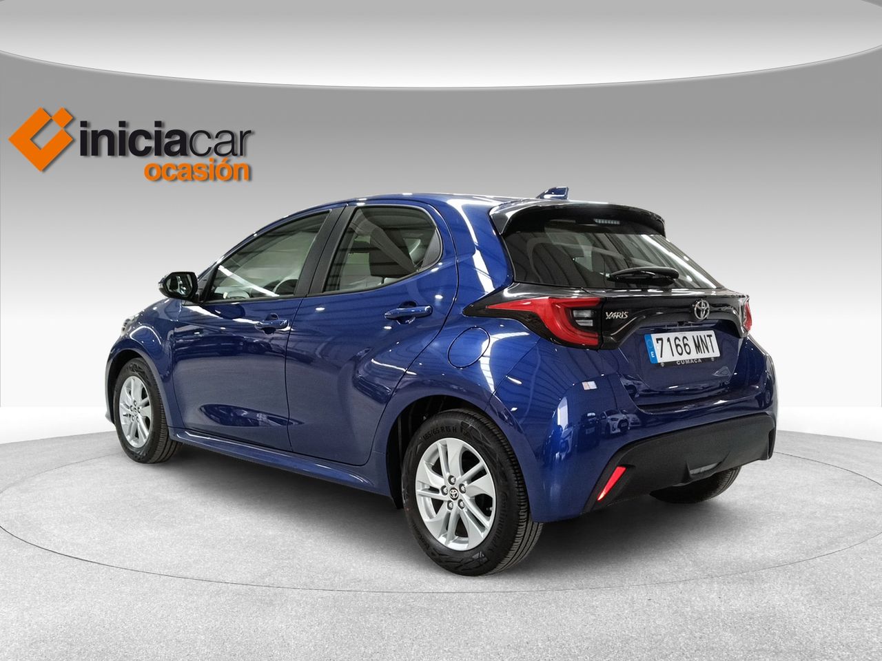 toyota yaris 2024 / foto grande (2)
