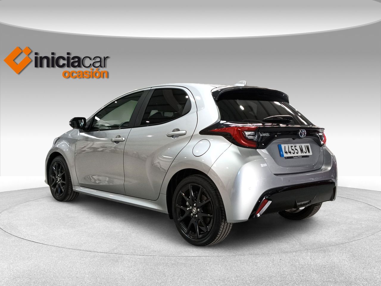 toyota yaris 2023 / foto grande (2)
