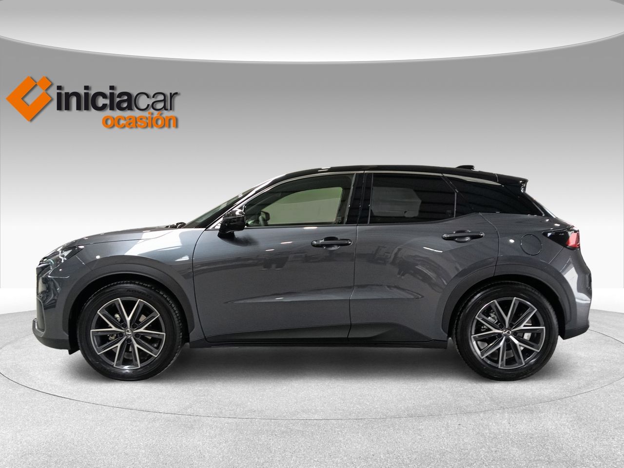 lexus lbx 2024 / foto grande (3)