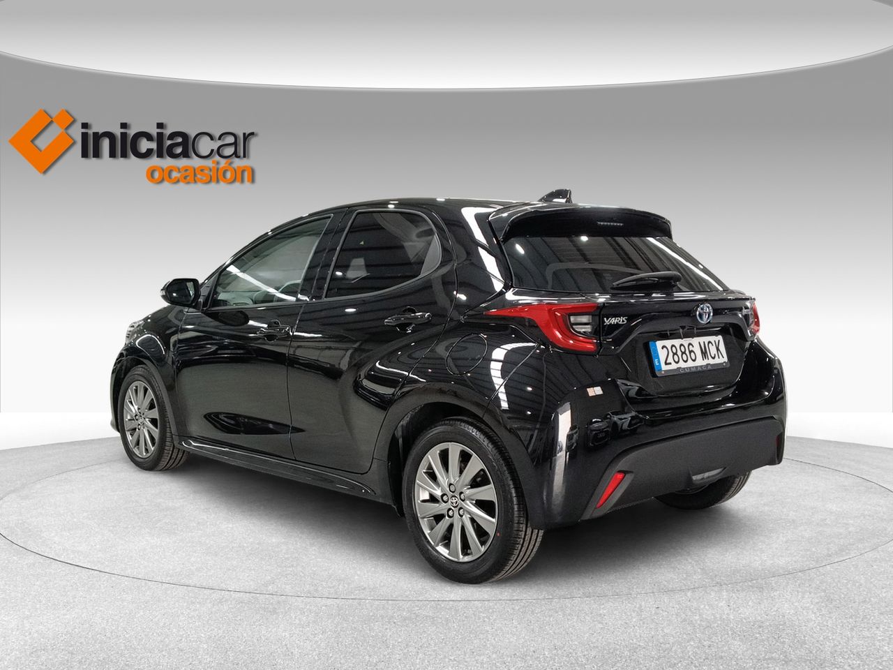 toyota yaris 2022 / foto grande (2)
