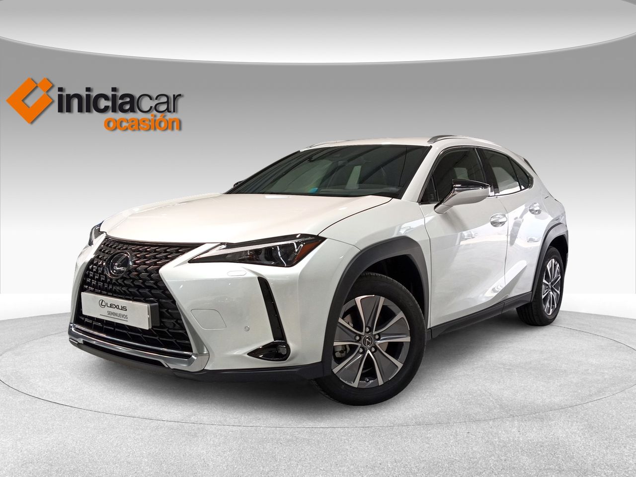 Foto lexus ux 2024 /