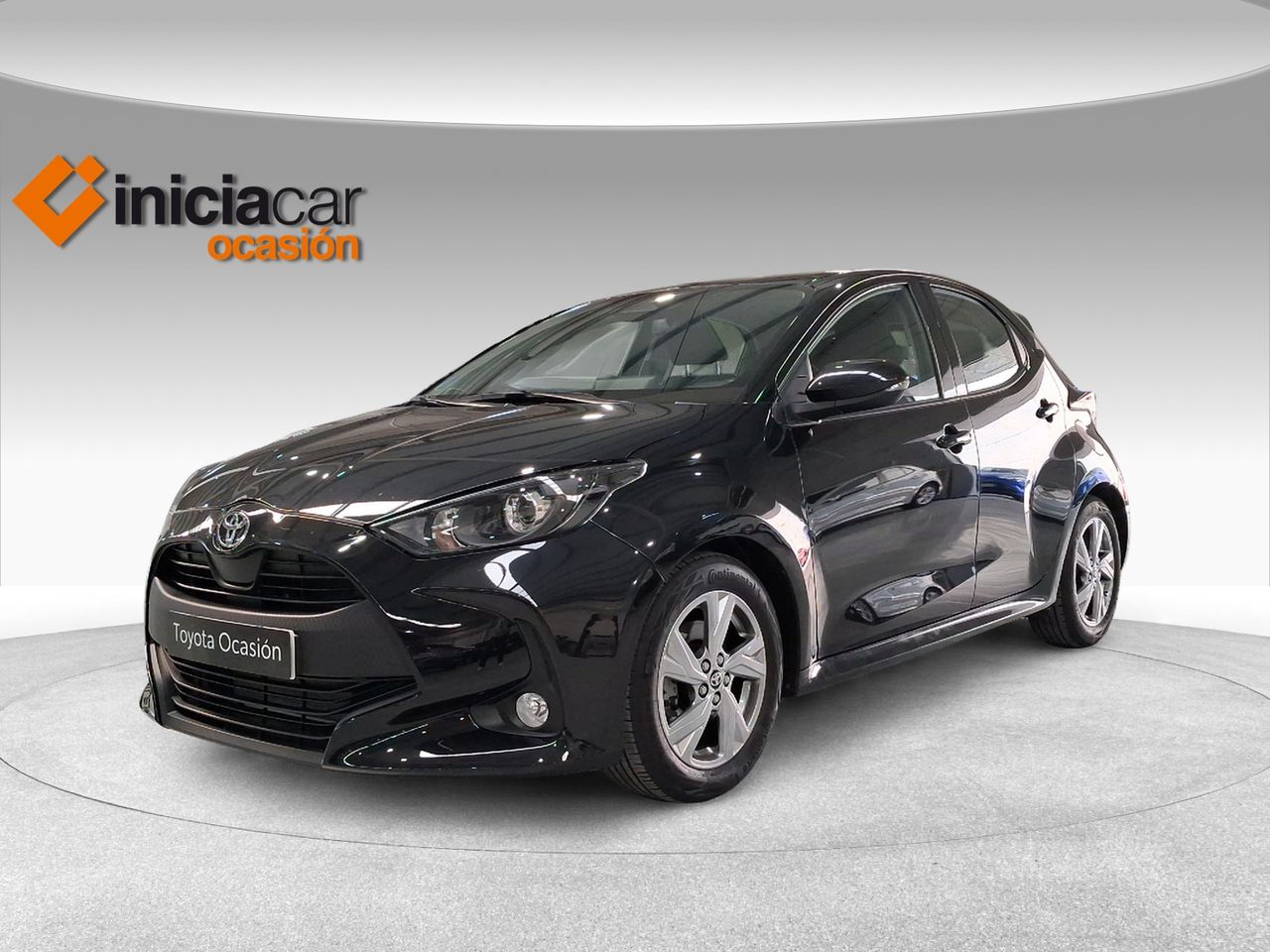 toyota yaris 2024 /