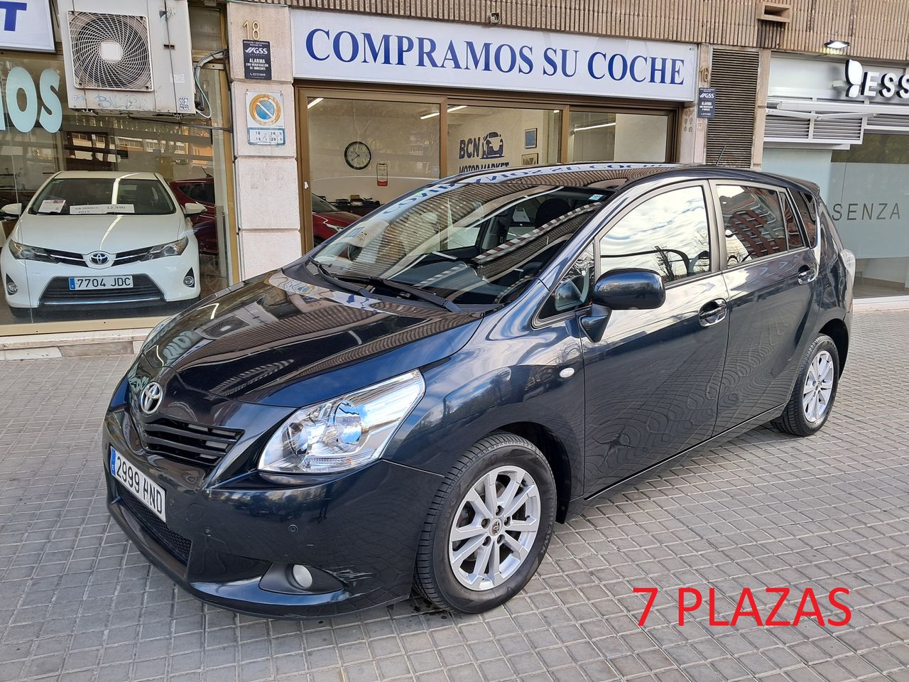 Foto toyota verso 2012 /