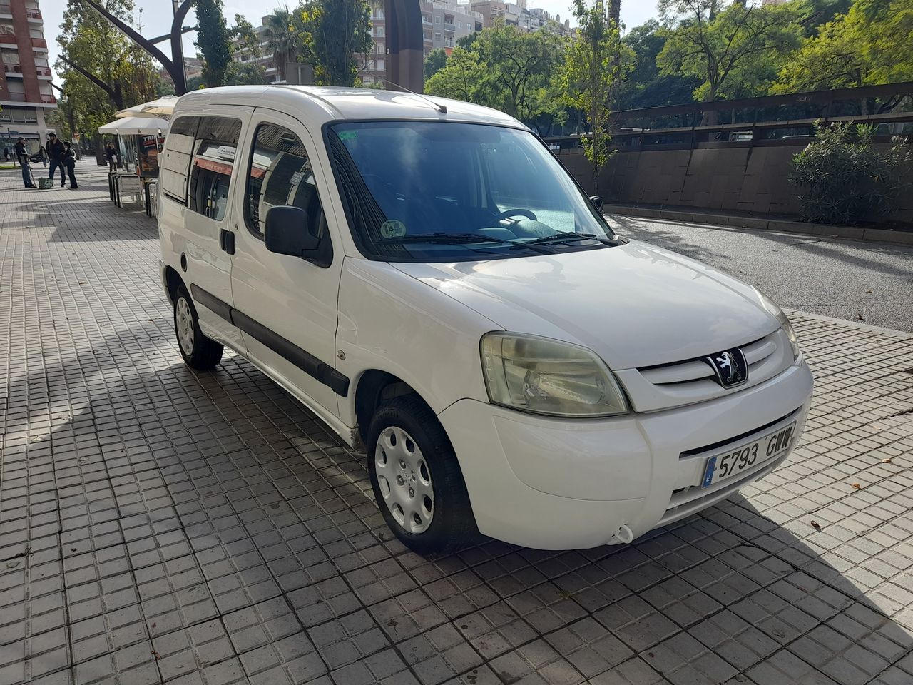 peugeot partner 2010 / foto grande (3)