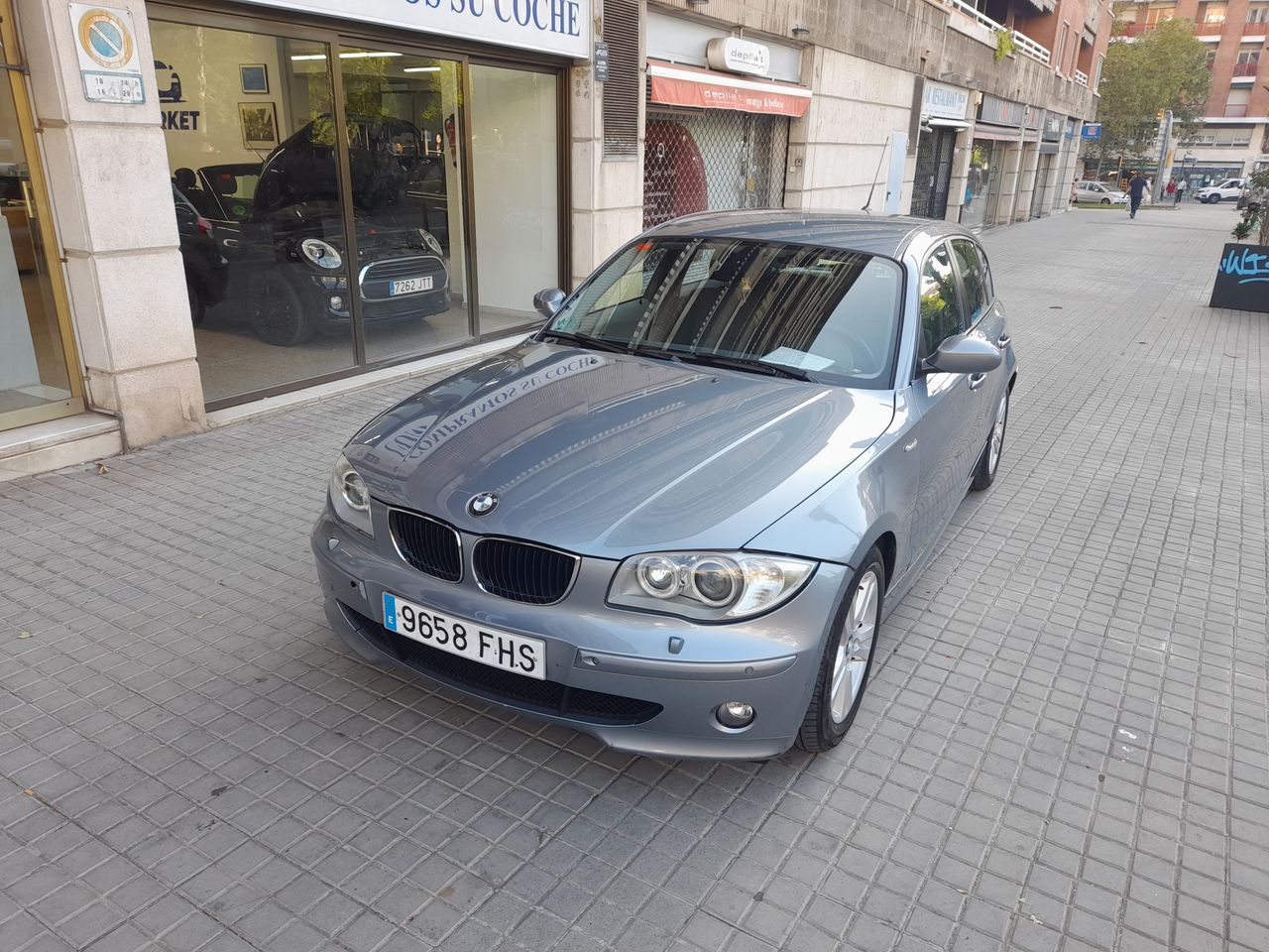 Foto bmw serie 1 2006 /