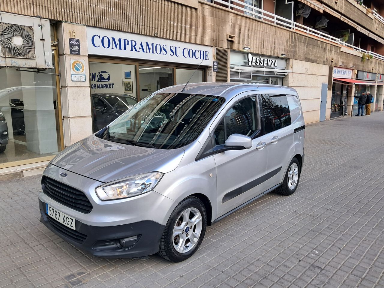 Foto ford tourneo courier 2018 /