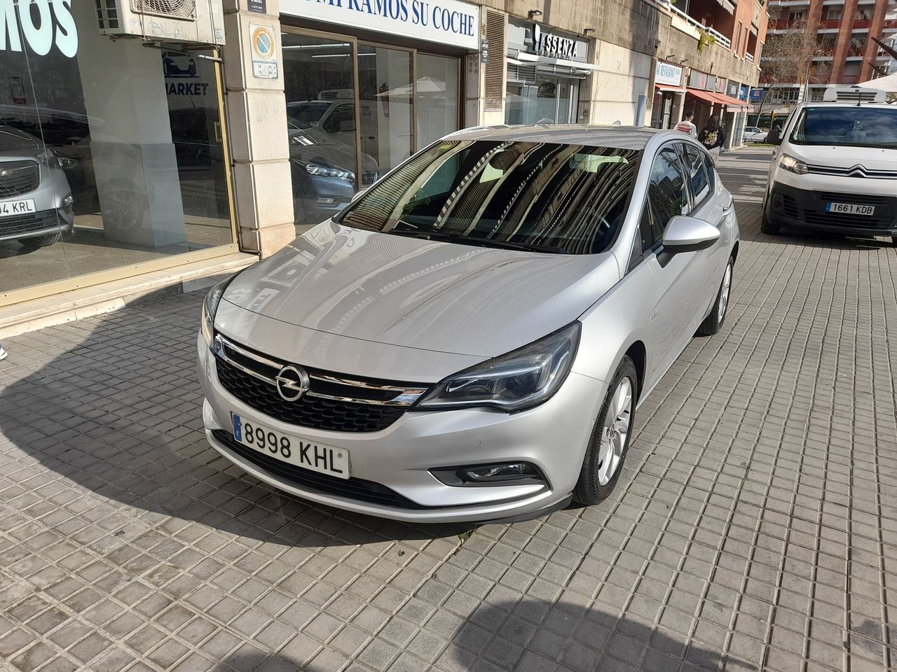 Foto opel astra 2018 /