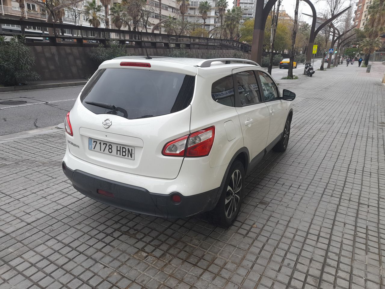 nissan qashqai+2 2011 / foto grande (3)