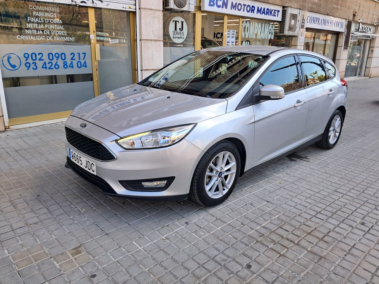 Foto ford focus 2015 /