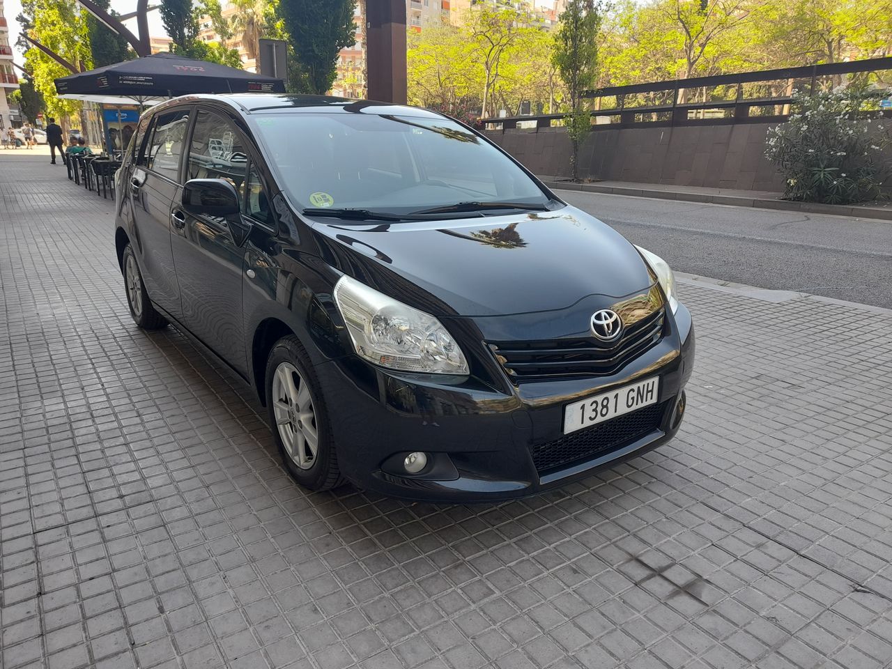 Foto toyota verso 2009 /