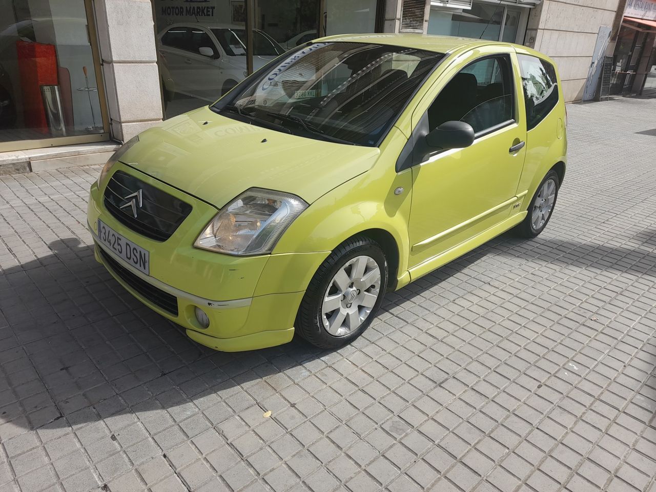 Citroën C2 CITROEN C2 1.4I VTR