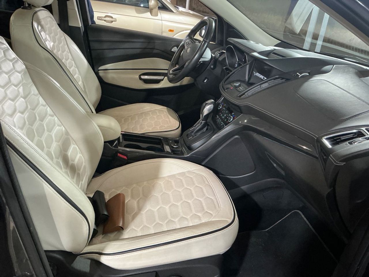 ford kuga 2018 / foto grande (3)