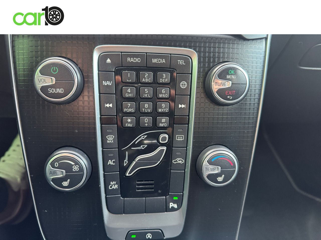 Volvo V40 2.0 D2 R-Design Momentum  - Foto 16