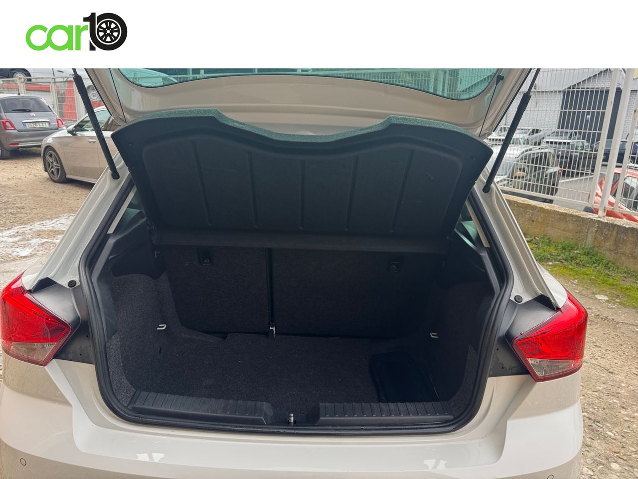 Seat Ibiza 1.0 MPI 59kW (80CV) Reference  - Foto 17