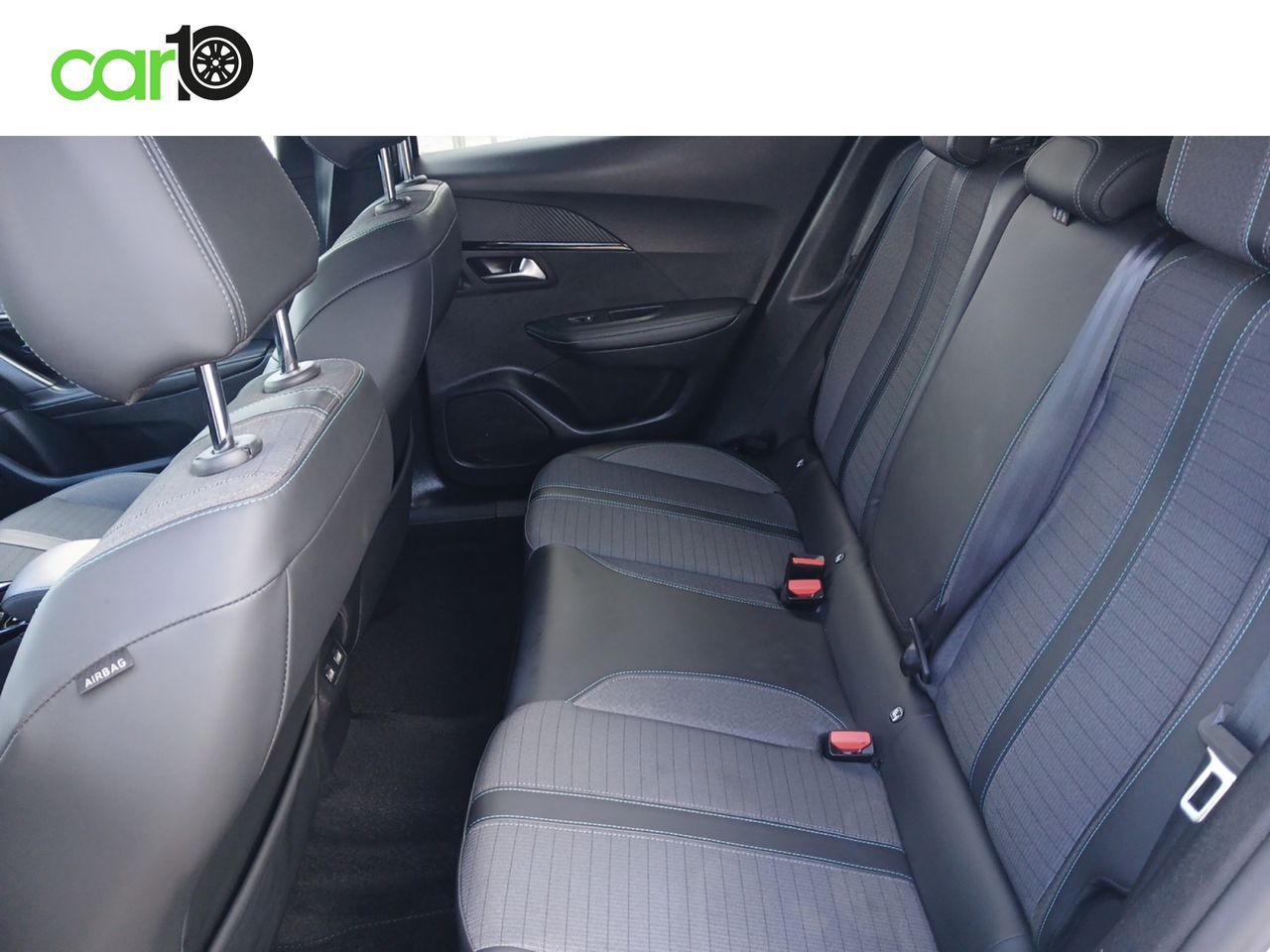 Peugeot 2008 Allure BlueHDI 81kW (110CV)  - Foto 11