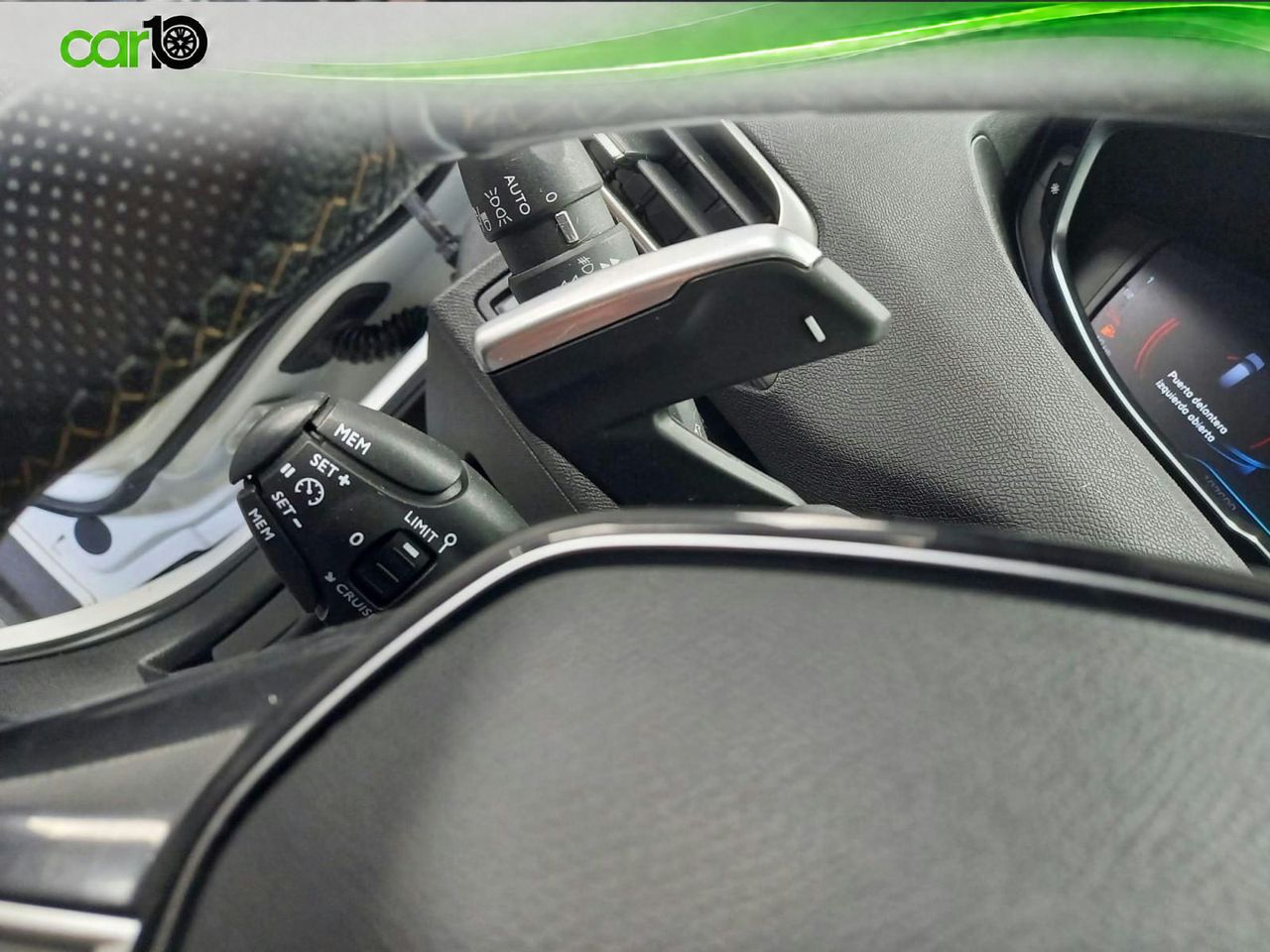 PEUGEOT 3008 HYBRID 225 E-EAT8 GT LINE  - Foto 26
