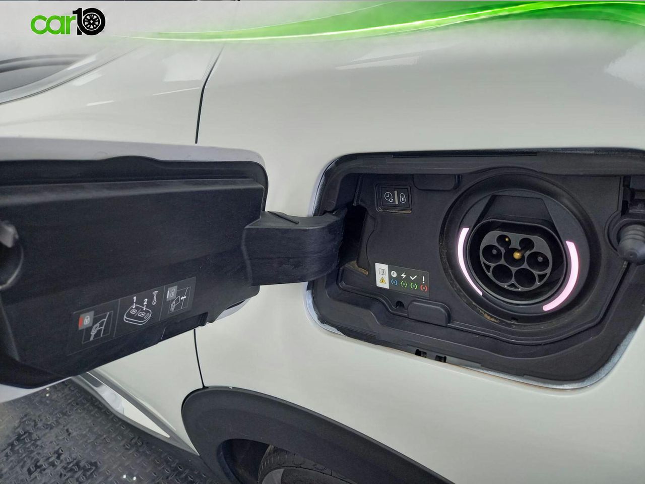 PEUGEOT 3008 HYBRID 225 E-EAT8 GT LINE  - Foto 16