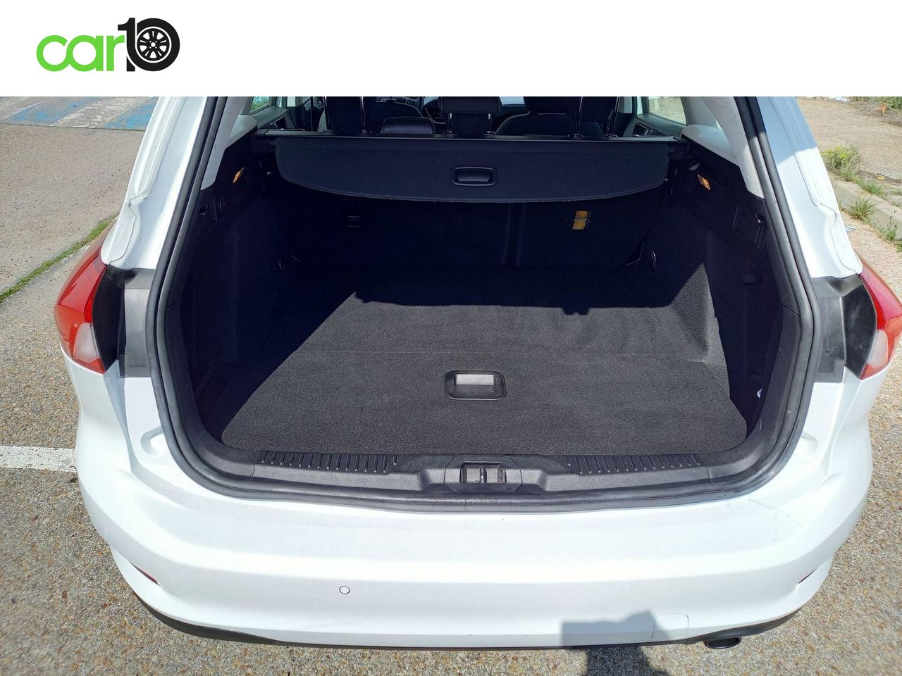 FORD FOCUS 1.0 Ecoboost MHEV  Trend+ SPORTBREAK  - Foto 24