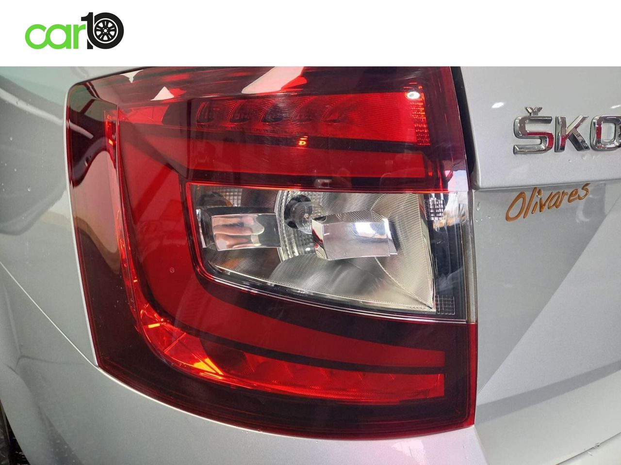 SKODA OCTAVIA COMBI 1.0 TSI AMBITION DSG AUT  - Foto 42