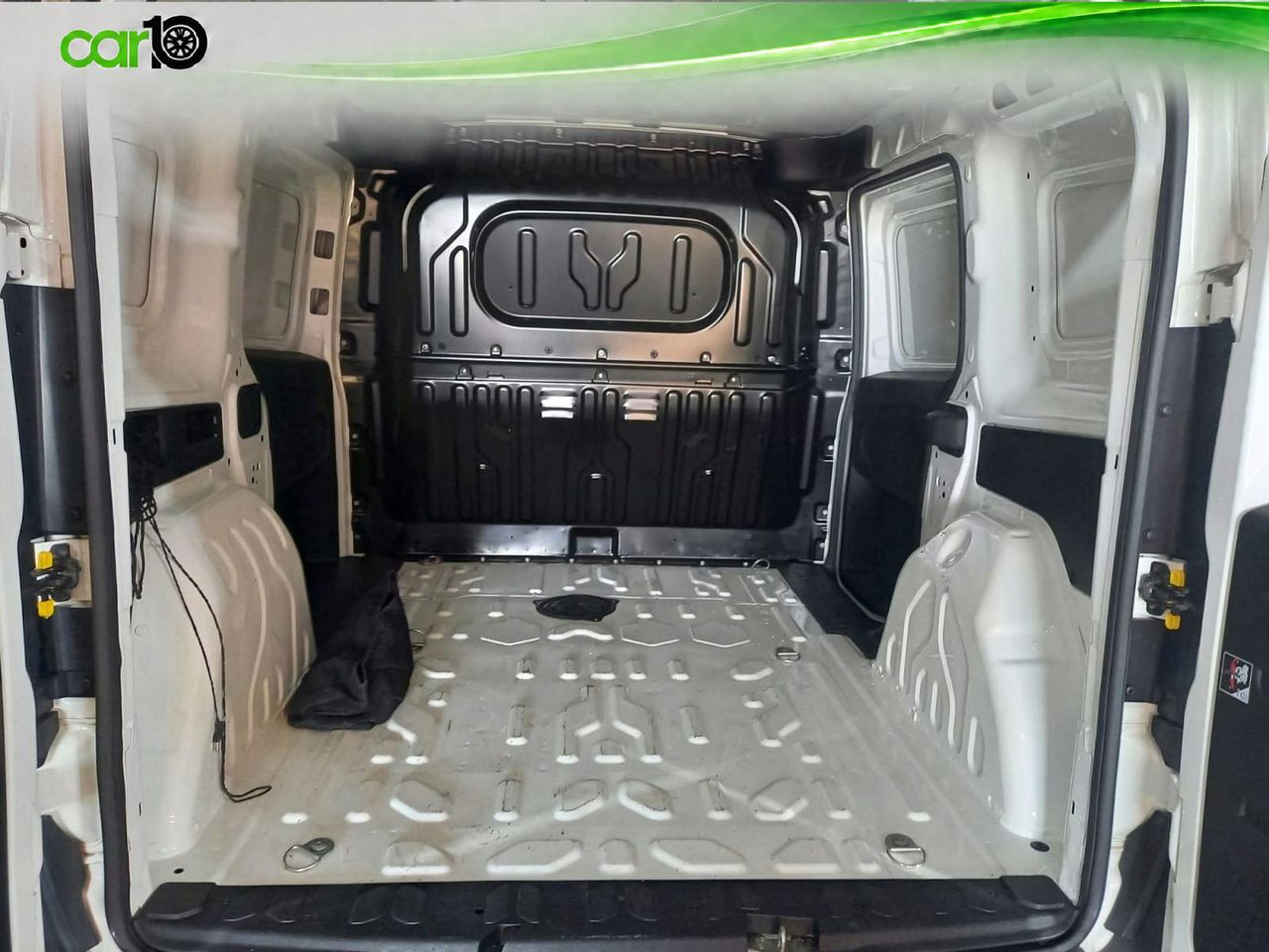 FIAT DOBLÓ CARGO FURGÓN BASE PLUS 1.3 MJET 70KW  - Foto 35