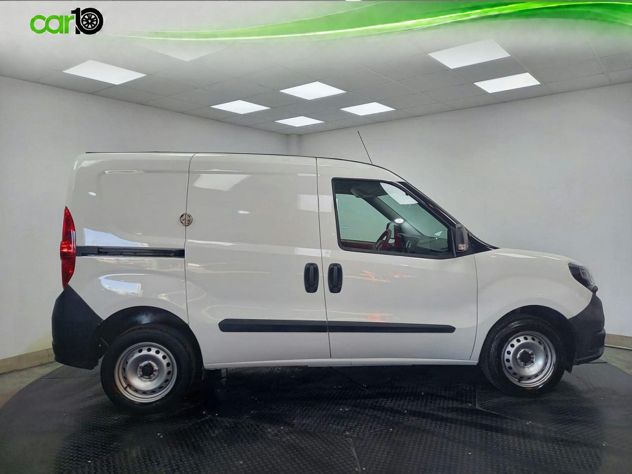 FIAT DOBLÓ CARGO FURGÓN BASE PLUS 1.3 MJET 70KW  - Foto 4